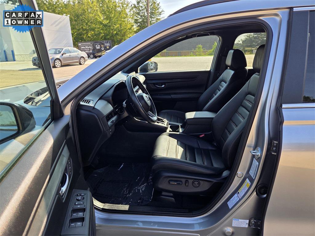 used 2025 Honda CR-V Hybrid car, priced at $31,995