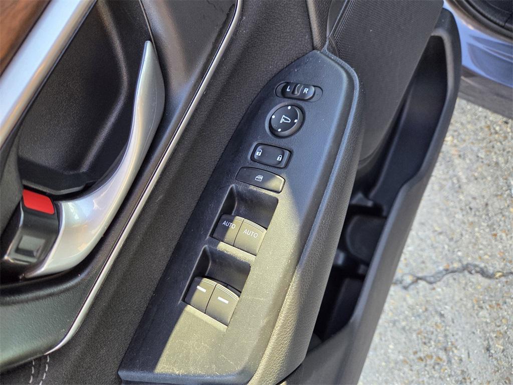 used 2022 Honda CR-V car, priced at $25,985