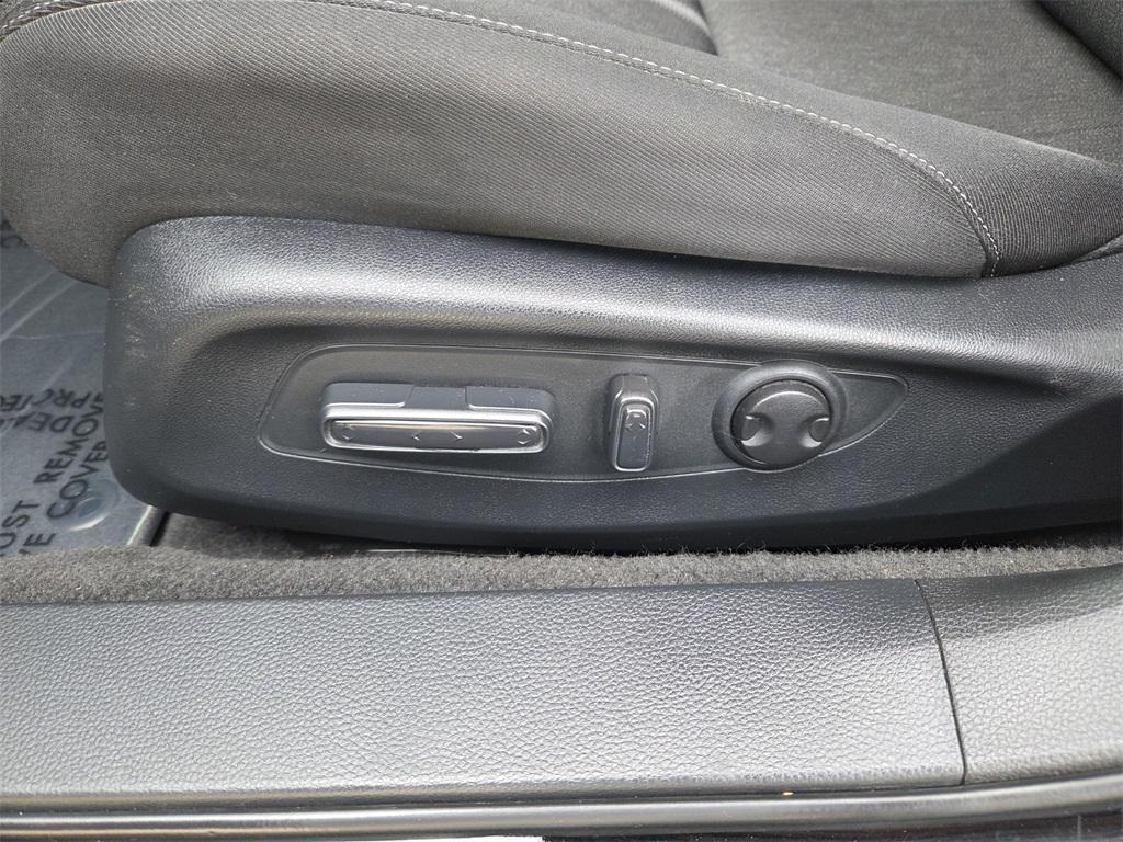 used 2023 Honda Accord Hybrid car, priced at $27,388