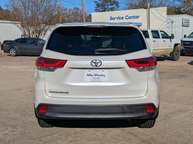 used 2019 Toyota Highlander car, priced at $21,585