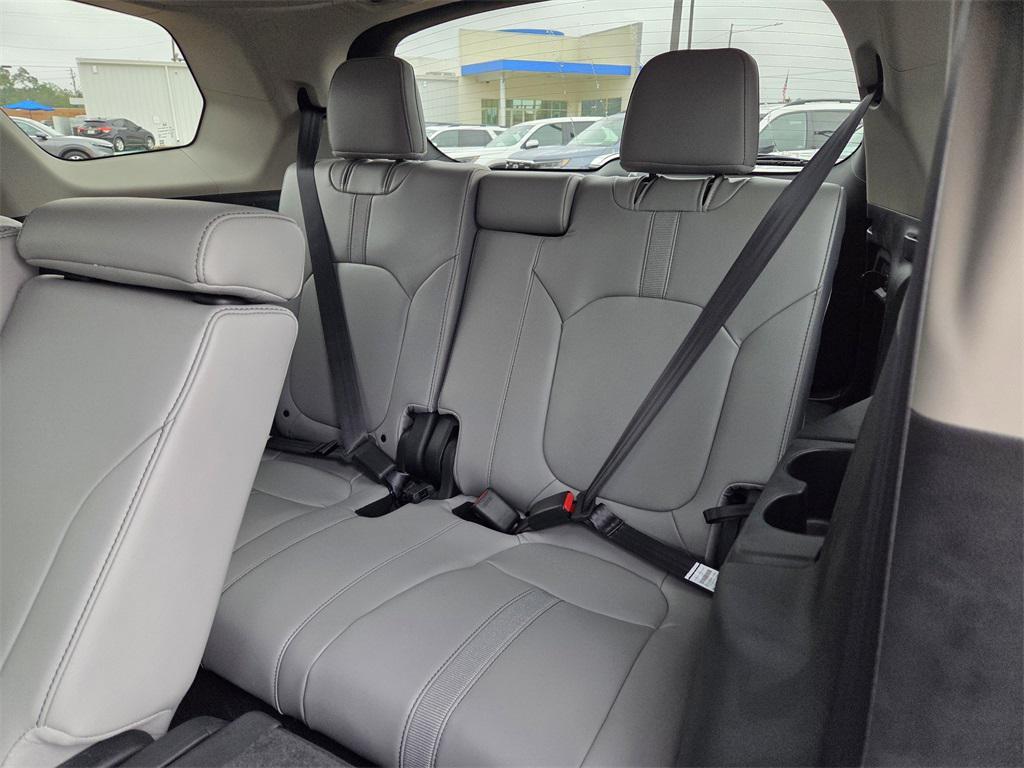 new 2025 Honda Pilot car, priced at $44,995