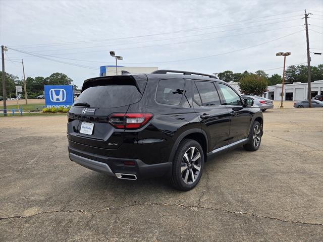 new 2025 Honda Pilot car, priced at $54,530