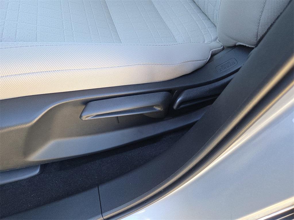 used 2026 Honda HR-V car, priced at $26,250