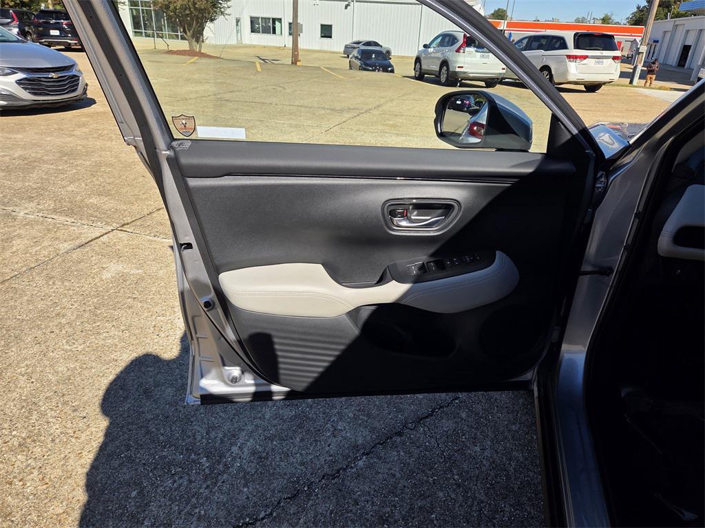 used 2026 Honda HR-V car, priced at $26,250