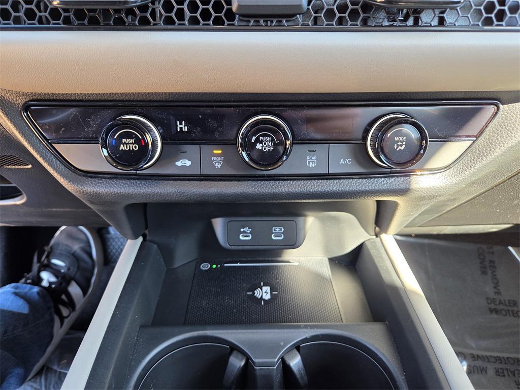 used 2026 Honda HR-V car, priced at $26,250