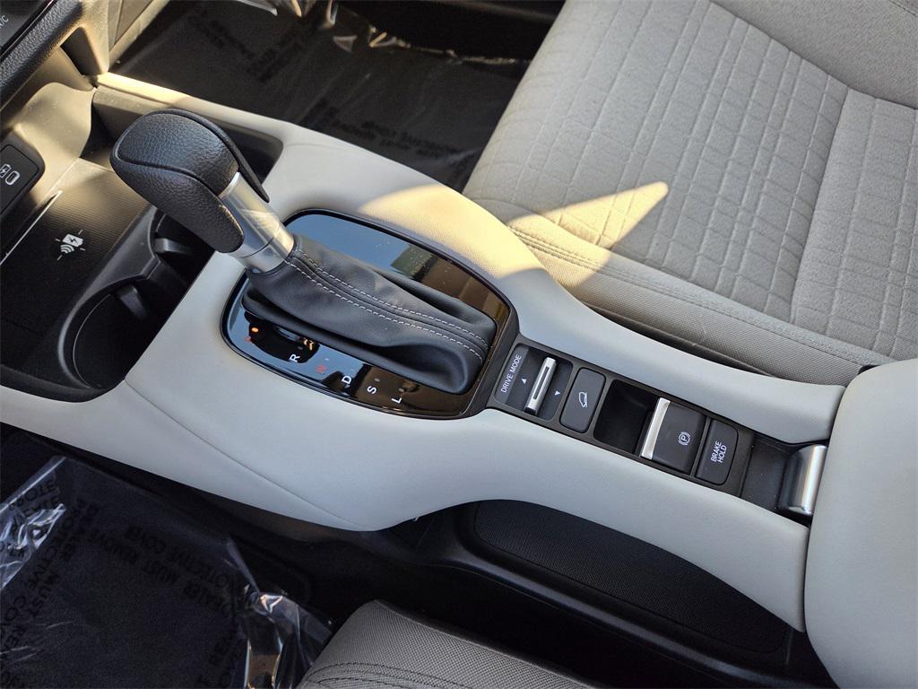 used 2026 Honda HR-V car, priced at $26,250