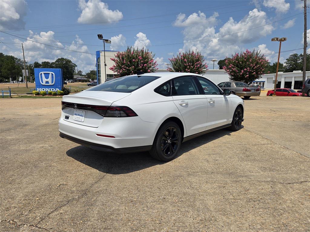new 2025 Honda Accord car, priced at $32,165