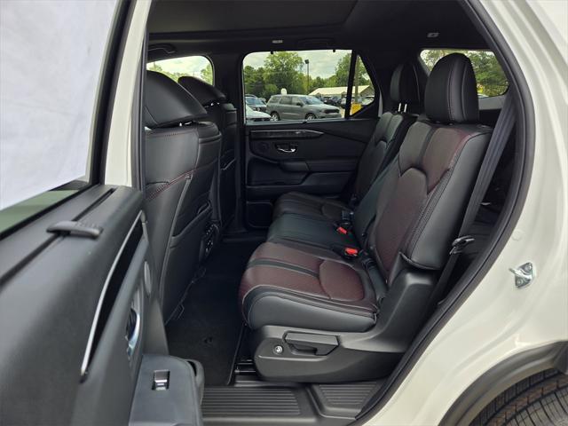 new 2025 Honda Pilot car, priced at $56,485