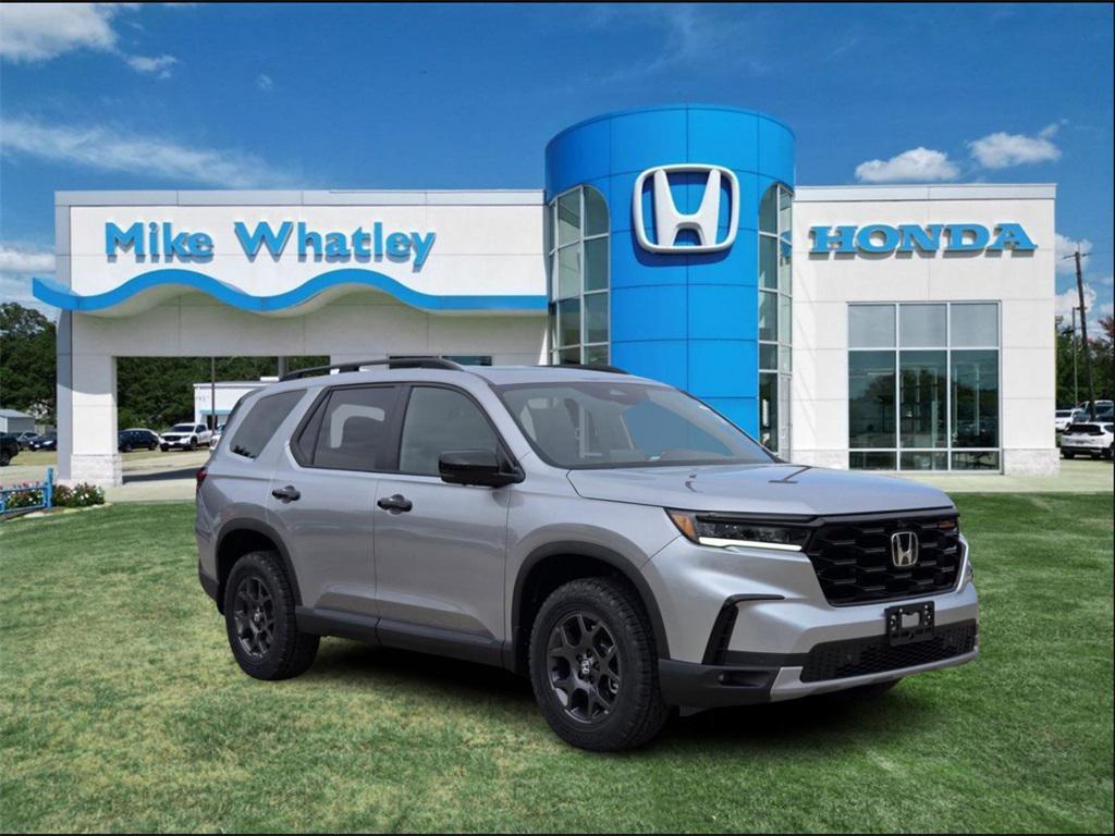 new 2025 Honda Pilot car, priced at $50,850