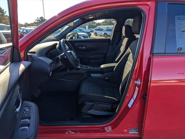 new 2025 Honda HR-V car, priced at $30,050