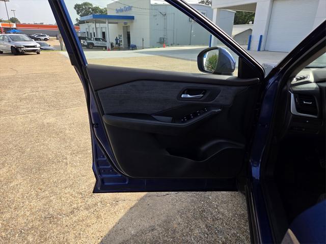 used 2023 Nissan Rogue car, priced at $20,950
