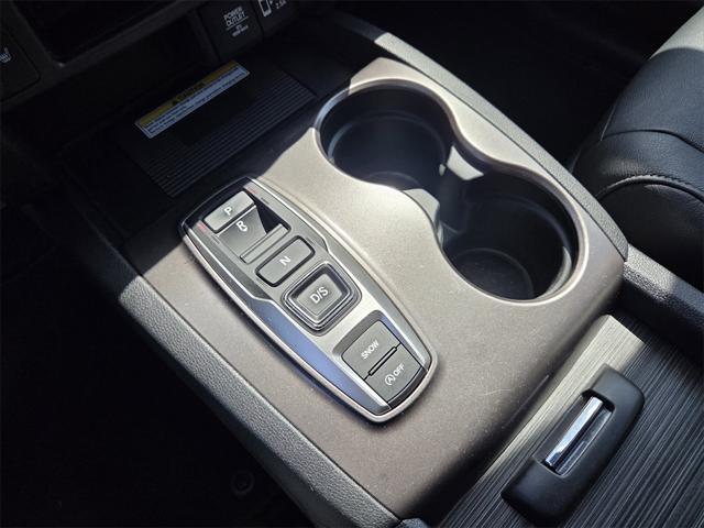 used 2022 Honda Pilot car, priced at $25,950