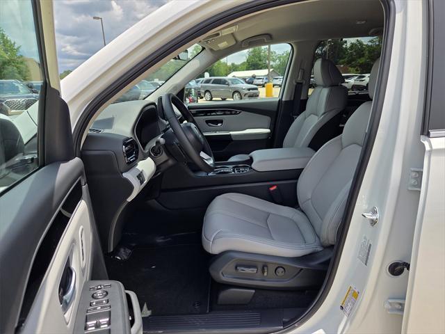 new 2025 Honda Pilot car, priced at $45,405