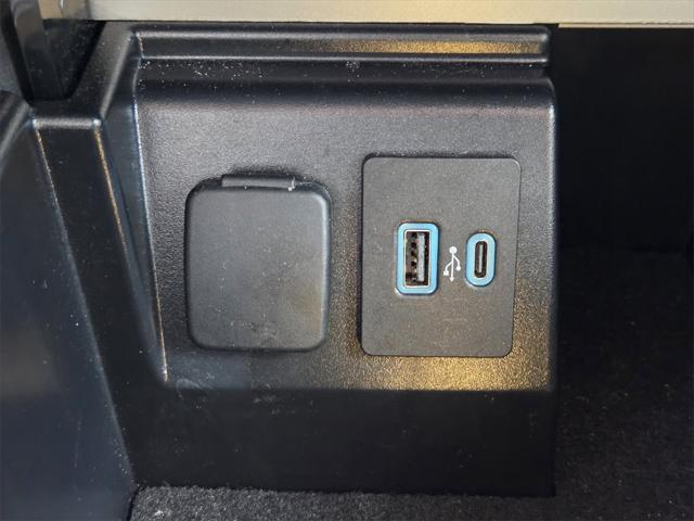 used 2024 Ford Explorer car, priced at $31,850