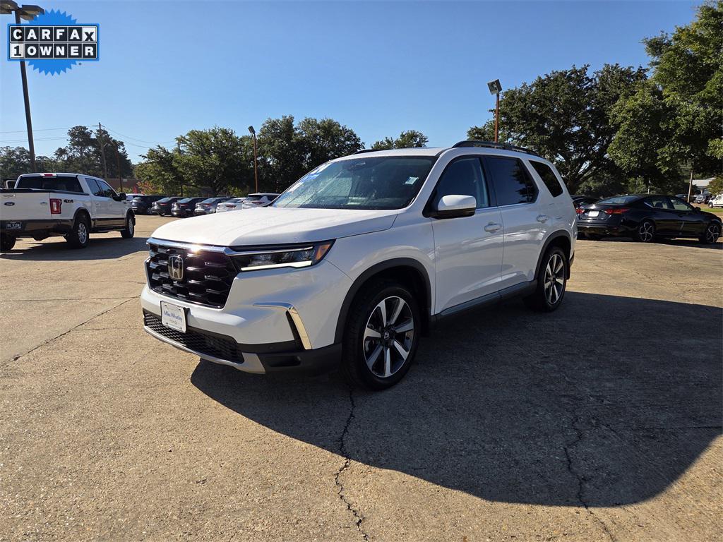 used 2024 Honda Pilot car, priced at $39,585