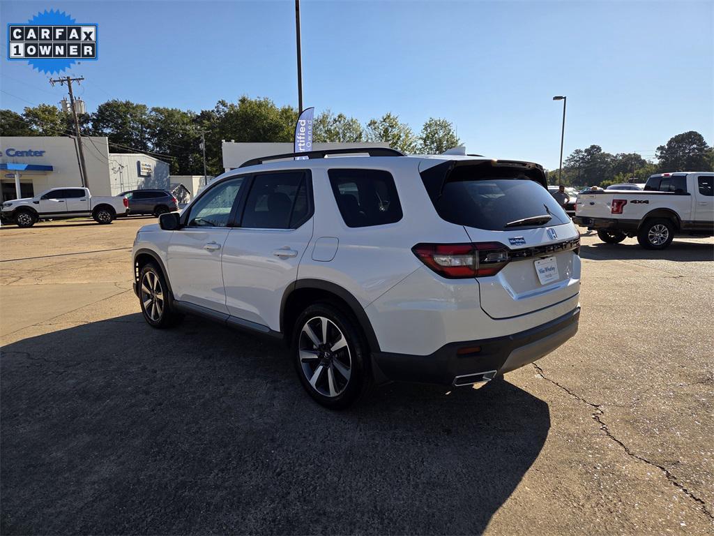 used 2024 Honda Pilot car, priced at $39,585
