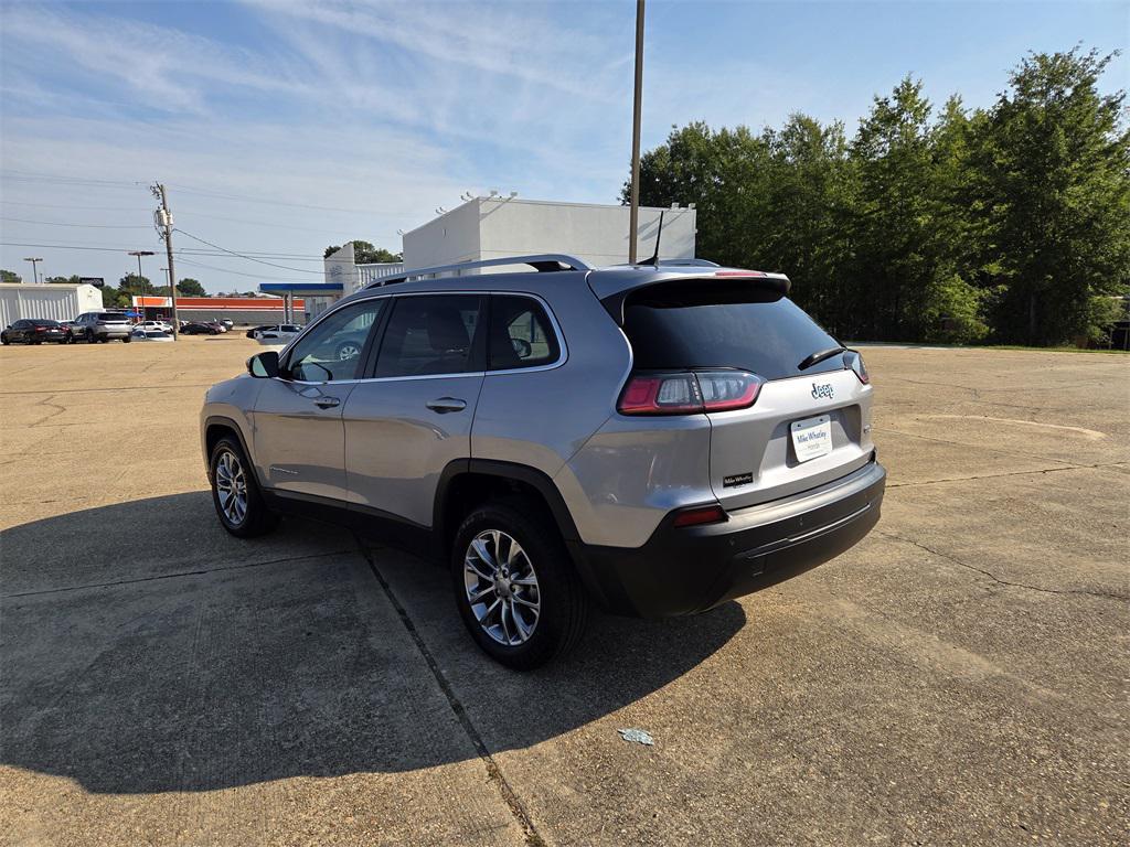 used 2021 Jeep Cherokee car, priced at $17,250