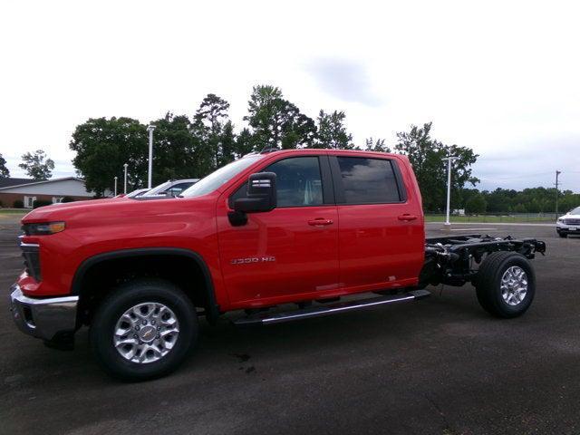 new 2025 Chevrolet Silverado 3500 car, priced at $70,855