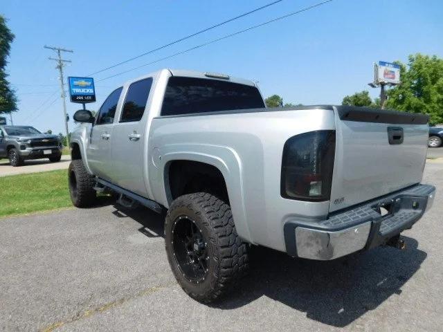 used 2010 Chevrolet Silverado 1500 car, priced at $18,877