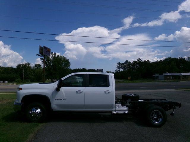 new 2025 Chevrolet Silverado 3500 car, priced at $71,600