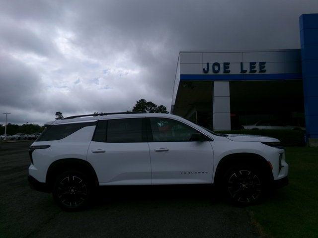 new 2026 Chevrolet Traverse car, priced at $46,235