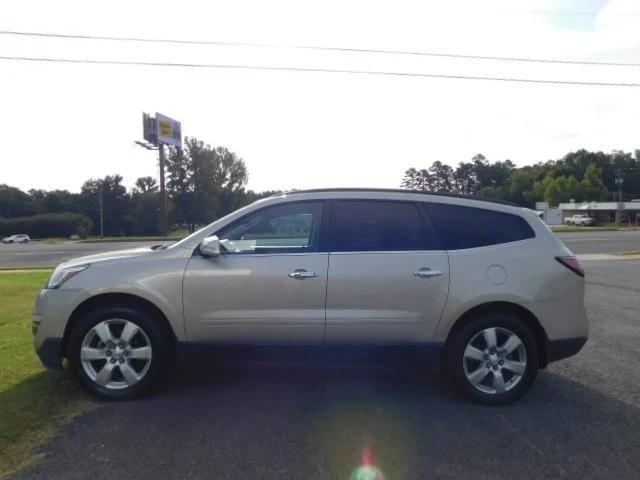 used 2016 Chevrolet Traverse car, priced at $14,877