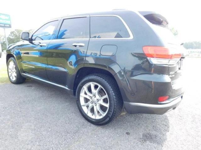 used 2014 Jeep Grand Cherokee car, priced at $16,877