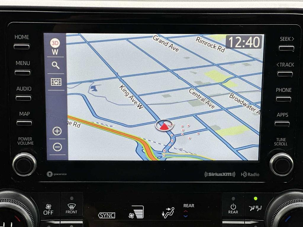 used 2022 Toyota Highlander car, priced at $30,727