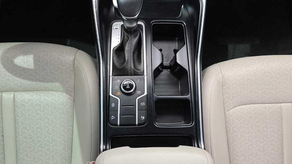 used 2021 Kia Sorento car, priced at $26,772
