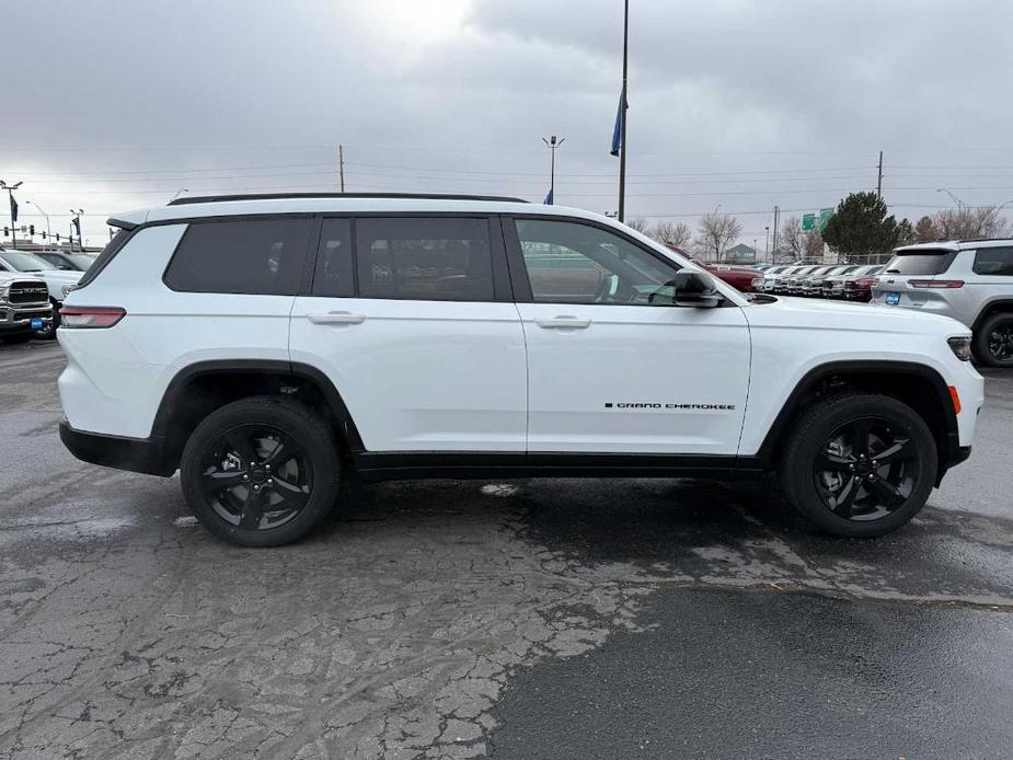 new 2024 Jeep Grand Cherokee L car, priced at $39,093