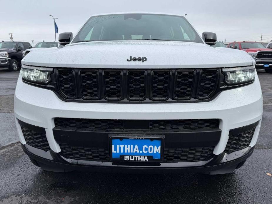 new 2024 Jeep Grand Cherokee L car, priced at $39,093