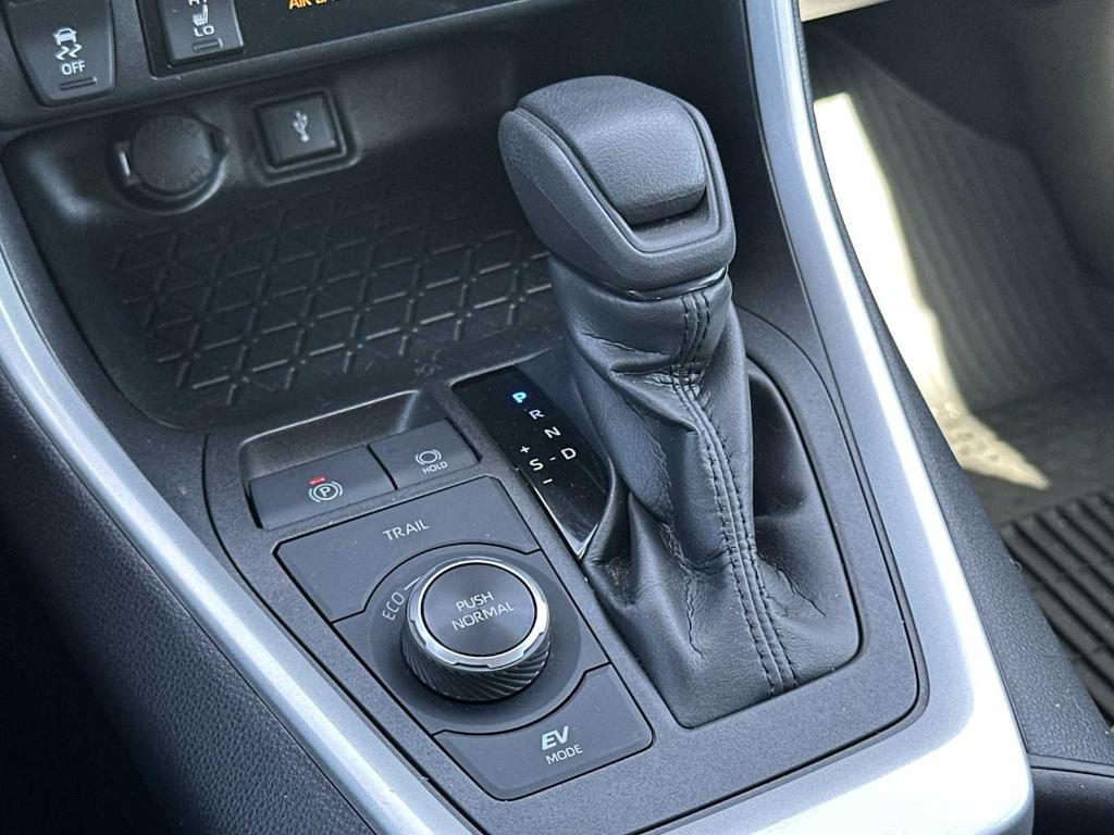 used 2022 Toyota RAV4 Hybrid car, priced at $27,906