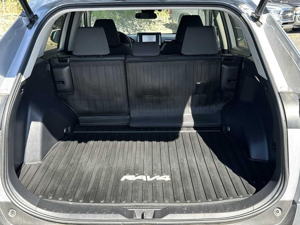 used 2022 Toyota RAV4 Hybrid car, priced at $27,906
