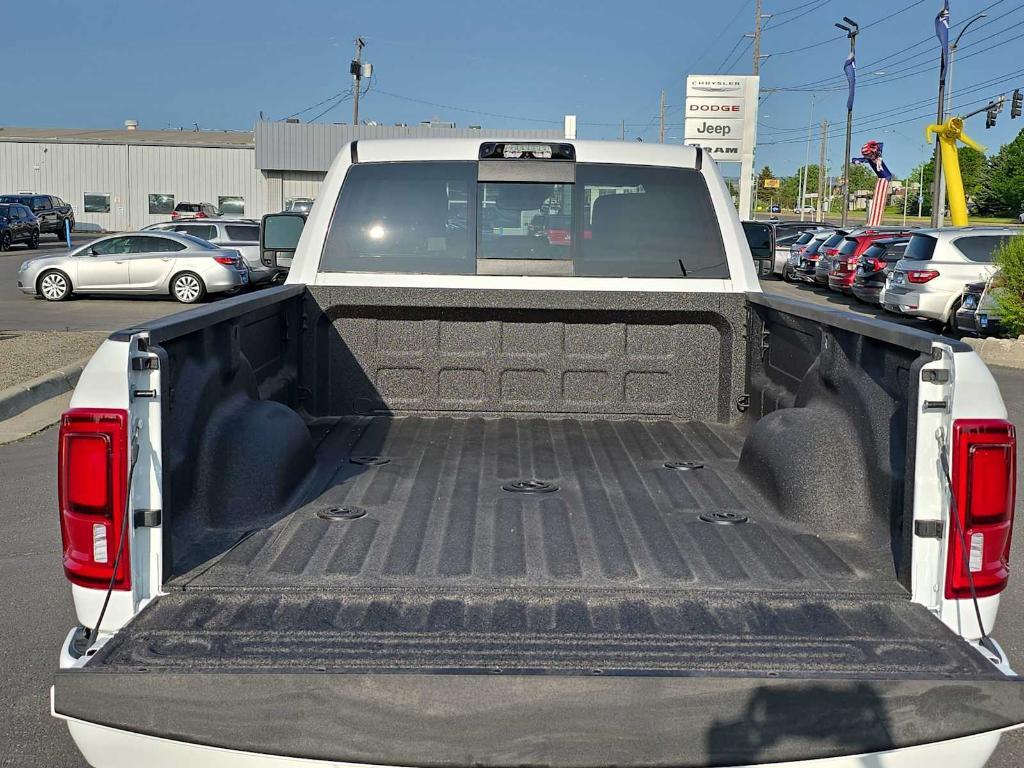 new 2025 Ram 2500 car, priced at $87,401