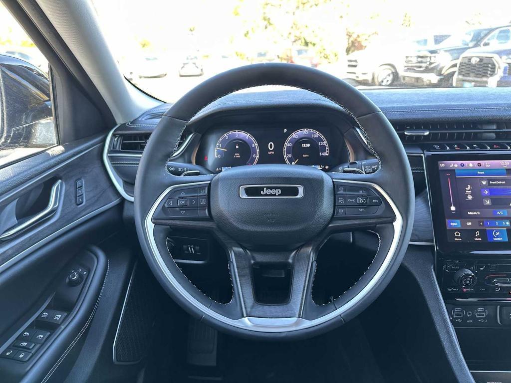 used 2024 Jeep Grand Cherokee L car, priced at $37,821