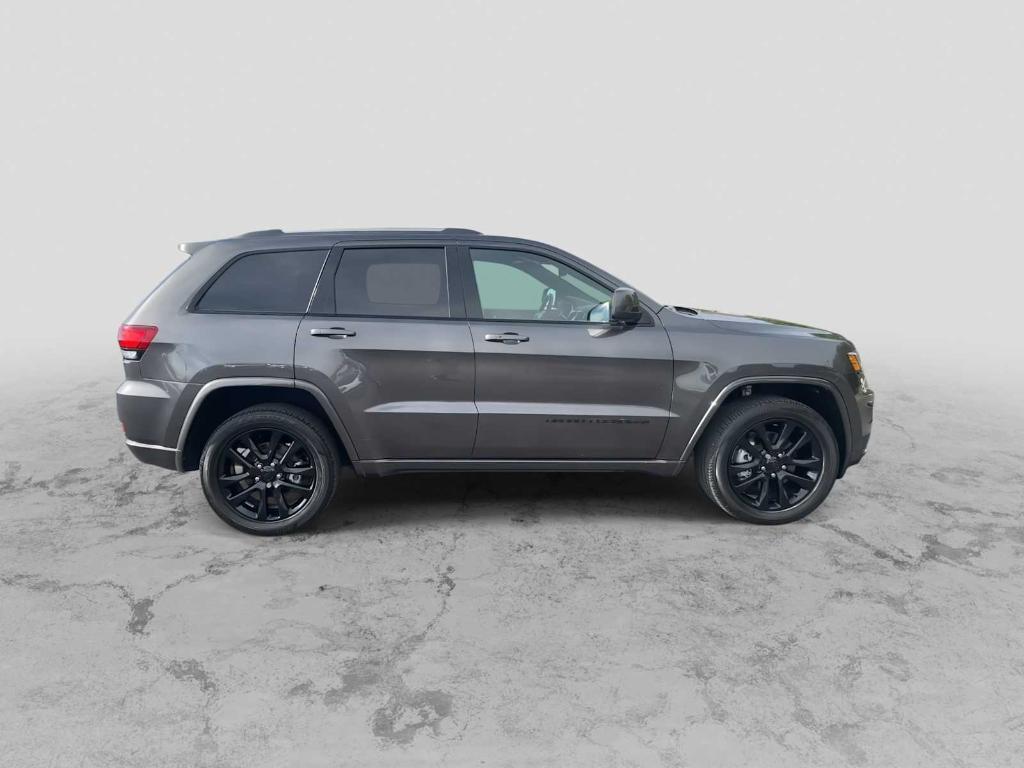 used 2021 Jeep Grand Cherokee car, priced at $28,873