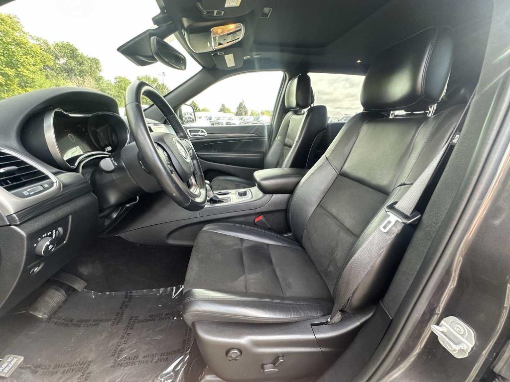 used 2021 Jeep Grand Cherokee car, priced at $28,873