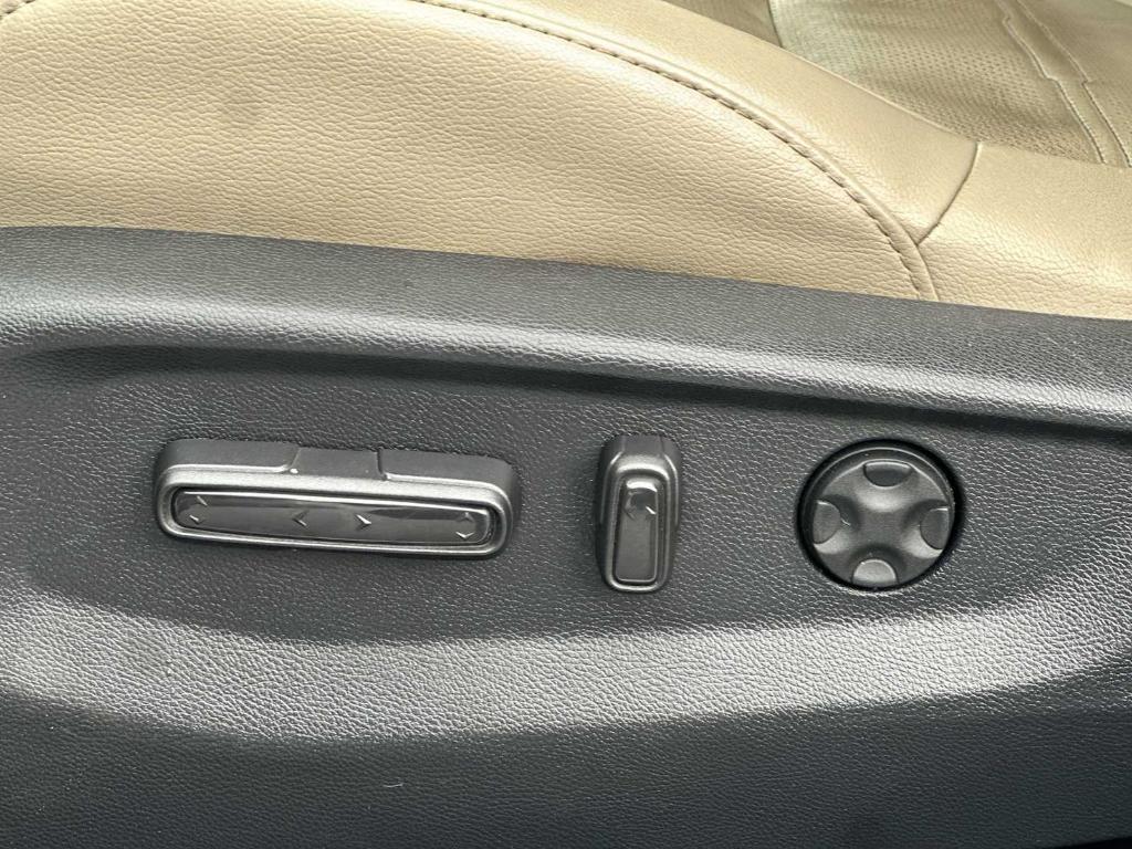 used 2017 Honda CR-V car, priced at $18,357