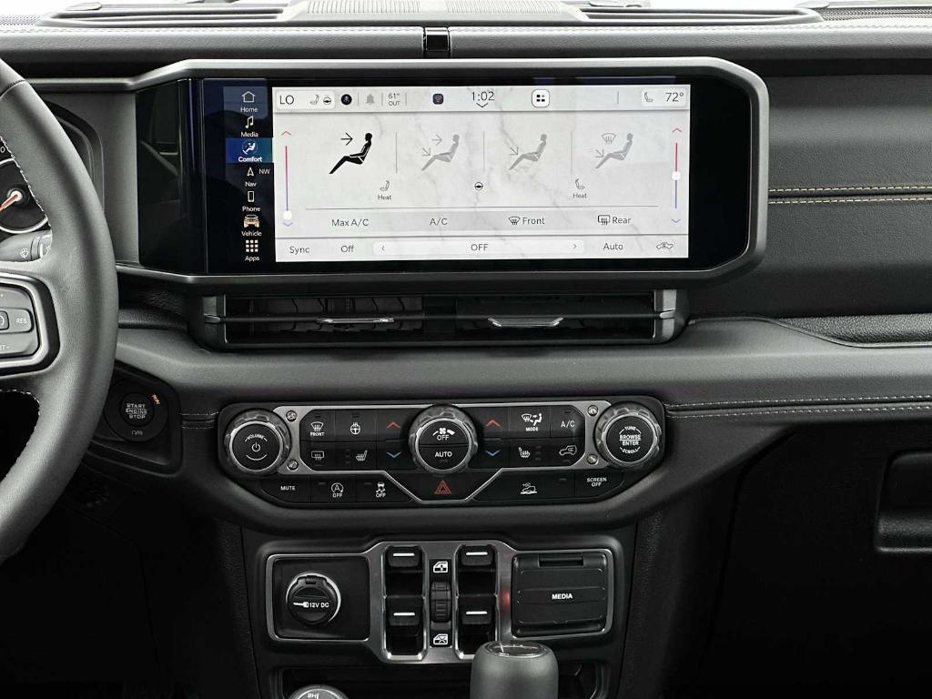 new 2025 Jeep Gladiator car, priced at $45,884