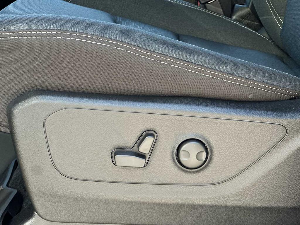 new 2025 Ram 1500 car, priced at $51,004