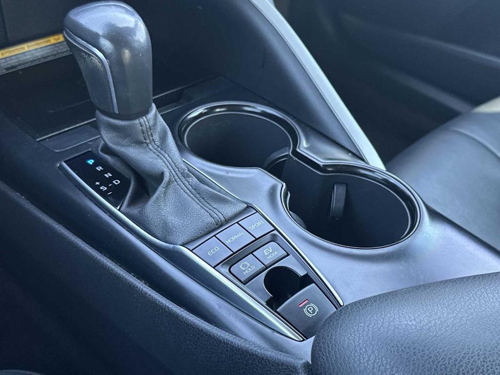 used 2020 Toyota Camry Hybrid car, priced at $21,588