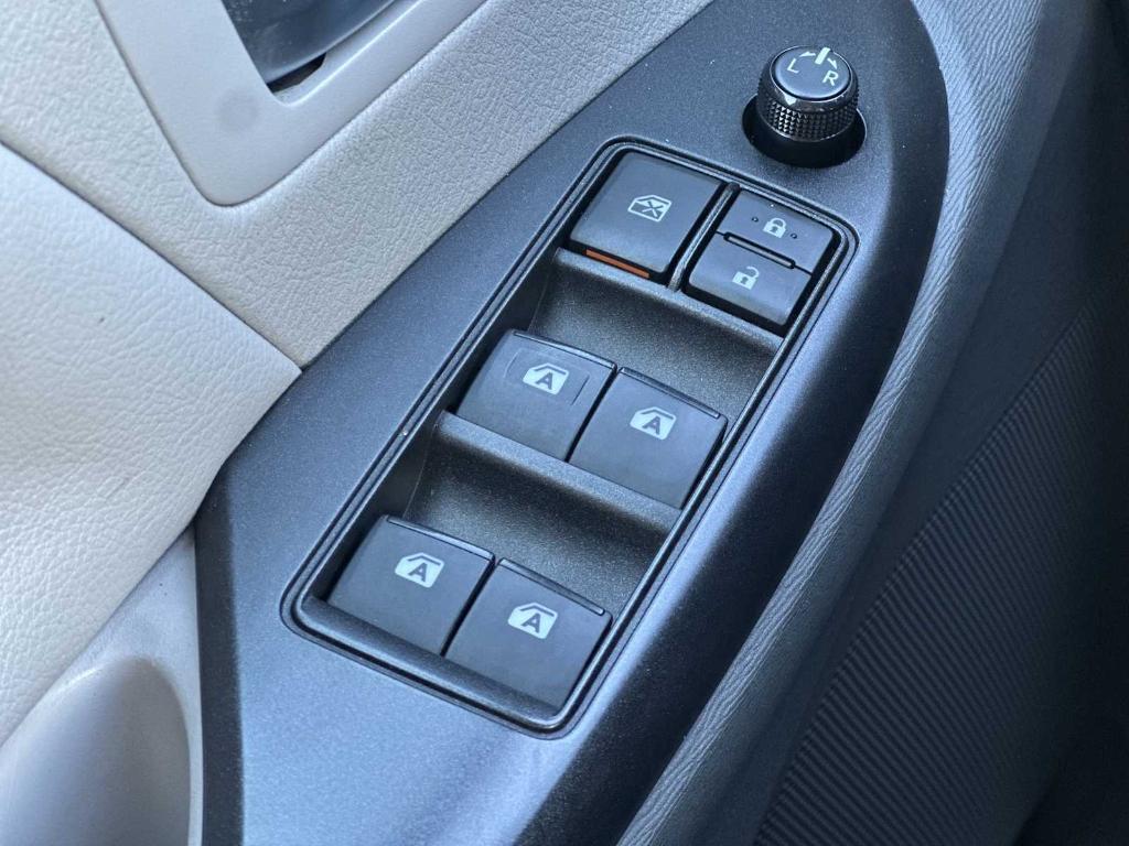 used 2020 Toyota Sienna car, priced at $29,322