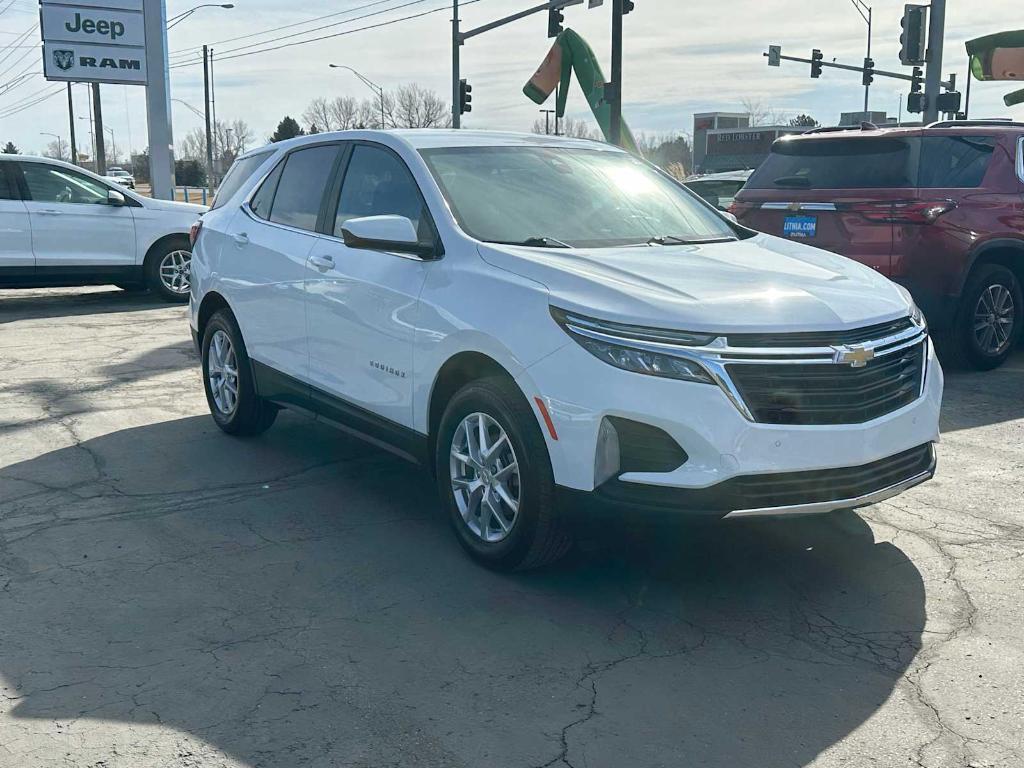 used 2023 Chevrolet Equinox car, priced at $25,453