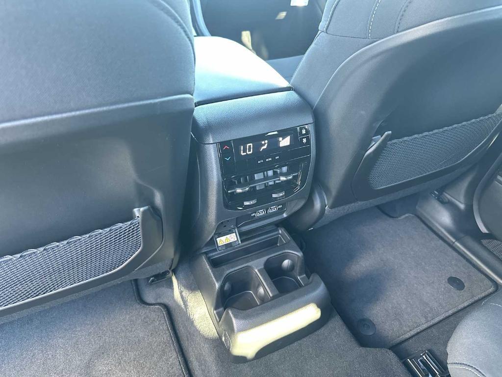 new 2025 Jeep Grand Cherokee L car, priced at $38,326