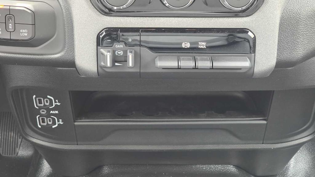 new 2025 Ram 2500 car, priced at $63,442