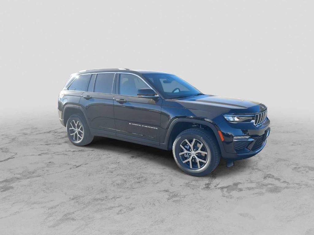new 2025 Jeep Grand Cherokee car, priced at $42,701