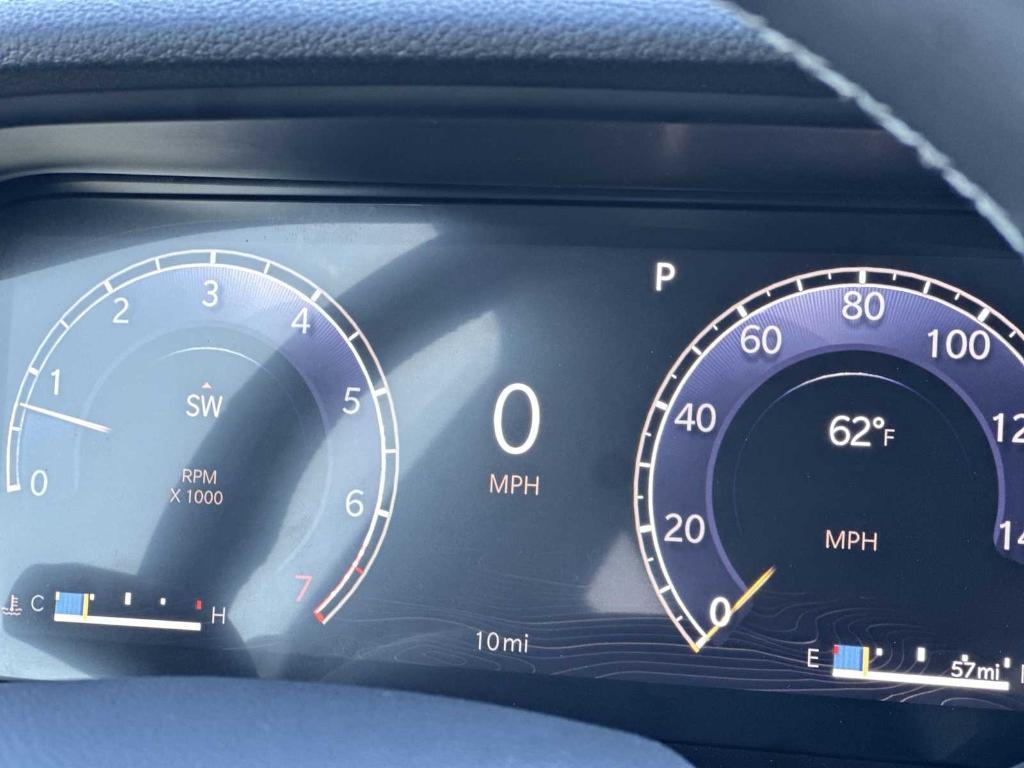 new 2025 Jeep Grand Cherokee car, priced at $42,701