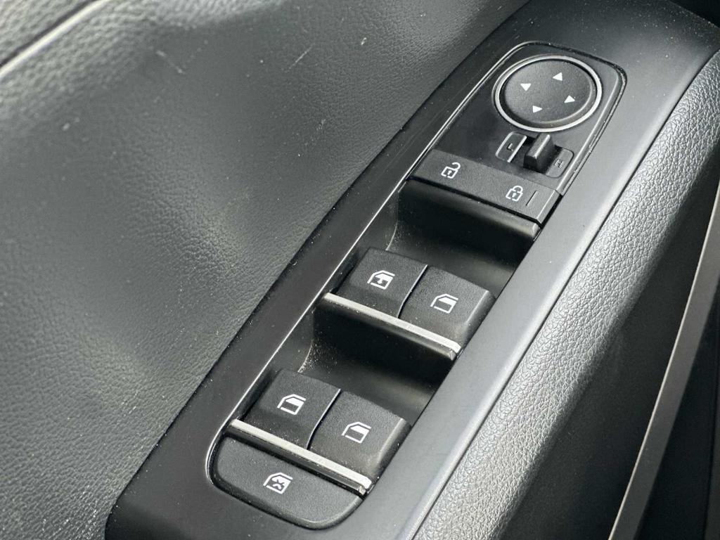 used 2022 Kia Soul car, priced at $13,172