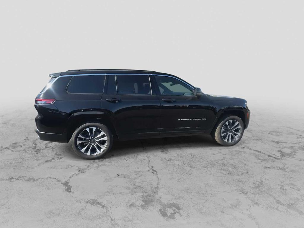 new 2025 Jeep Grand Cherokee L car, priced at $53,672