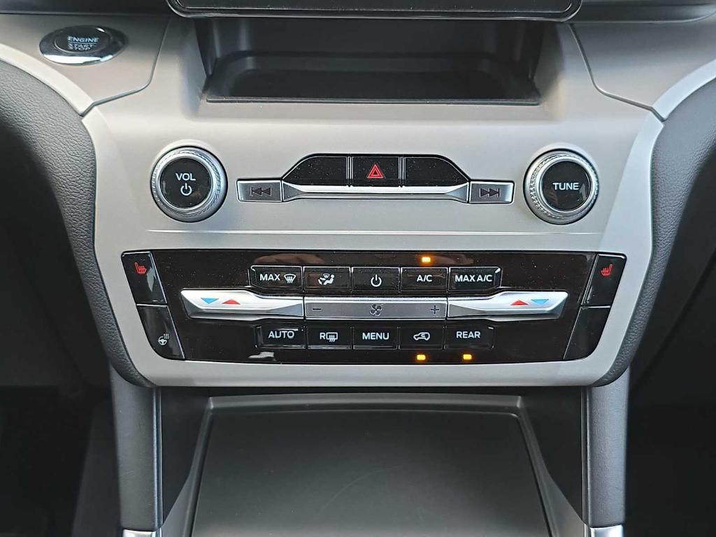 used 2023 Ford Explorer car, priced at $35,816